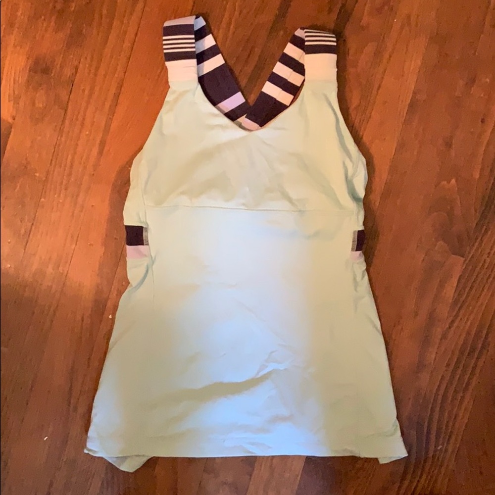lulu lemon top